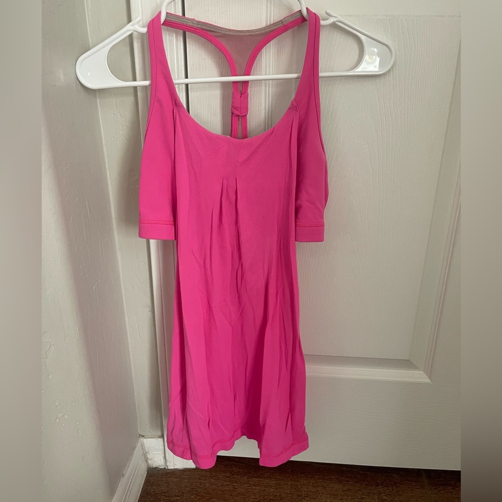 Lululemon tank. Size 4.